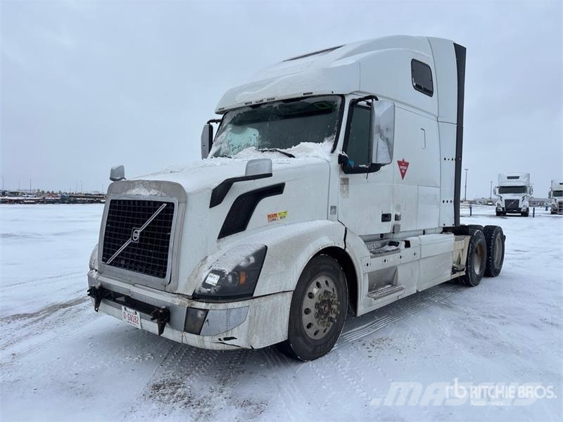 Volvo VNL Motrici e Trattori Stradali