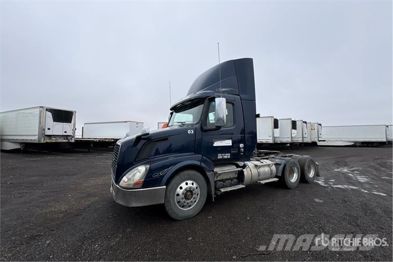 Volvo VNL Trekkers