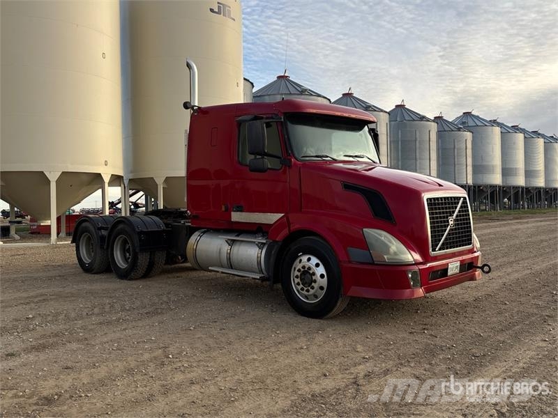 Volvo VNL Motrici e Trattori Stradali