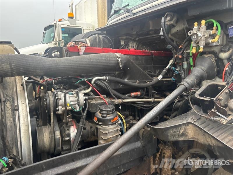 Volvo VNL Caminhões basculantes