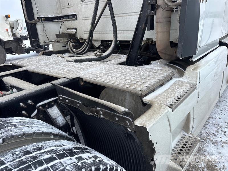 Volvo VNL Motrici e Trattori Stradali