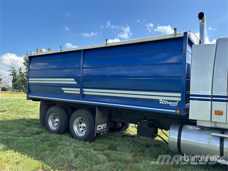 Volvo VNL 6x4 Grain Truck 农用/粮食运输车