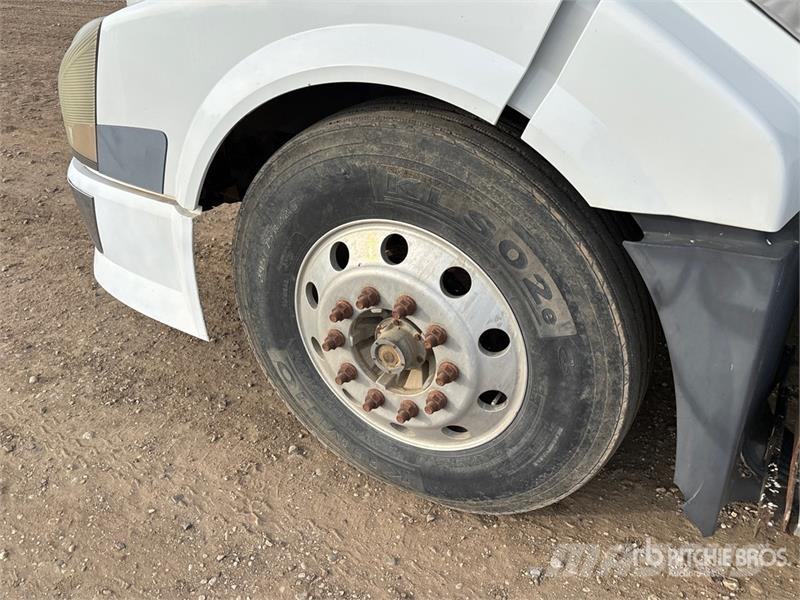Volvo VNL630 Tracteur routier