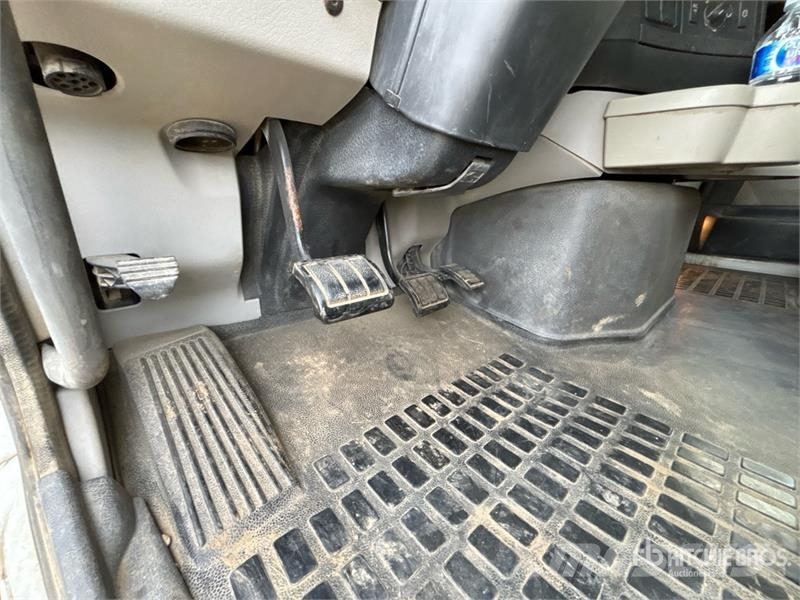 Volvo VNL630 Motrici e Trattori Stradali
