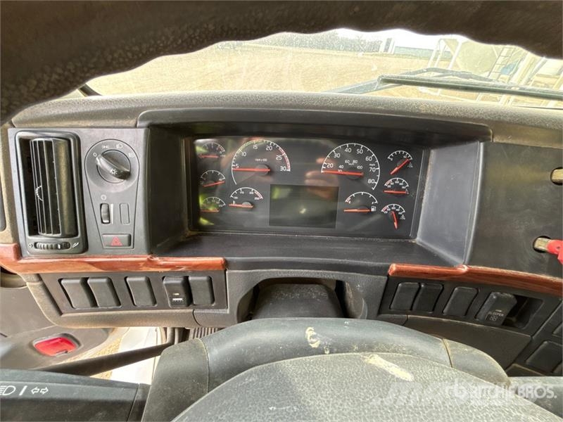 Volvo VNL630 Tracteur routier
