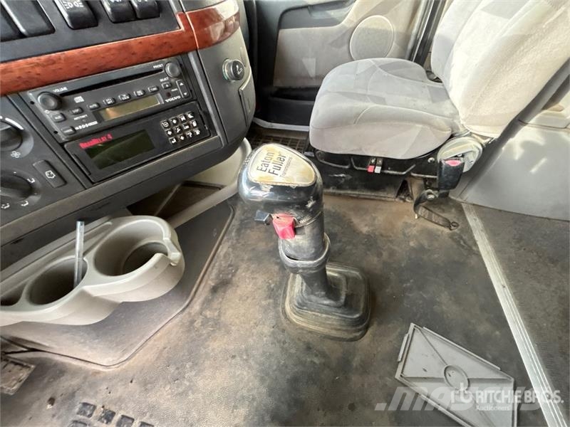 Volvo VNL630 Tracteur routier