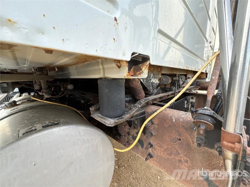 Volvo VNL630 Tracteur routier