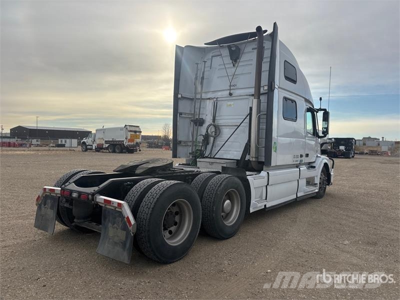 Volvo VNL64 Tegljači