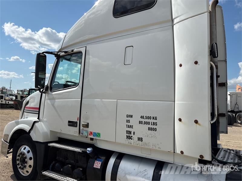 Volvo VNL64T Prime Movers