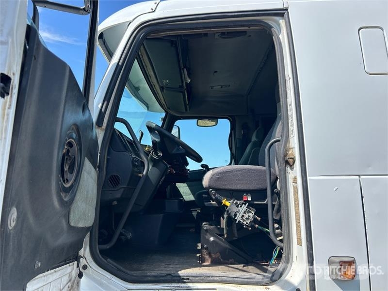 Volvo VNL64T Τράκτορες