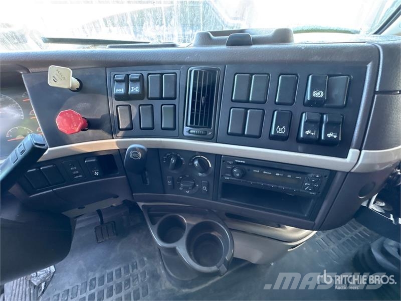 Volvo VNL64T Tracteur routier
