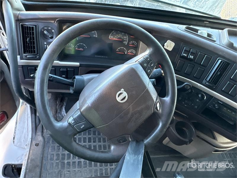 Volvo VNL64T Tracteur routier