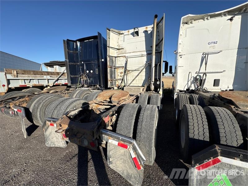 Volvo VNL64T Tracteur routier
