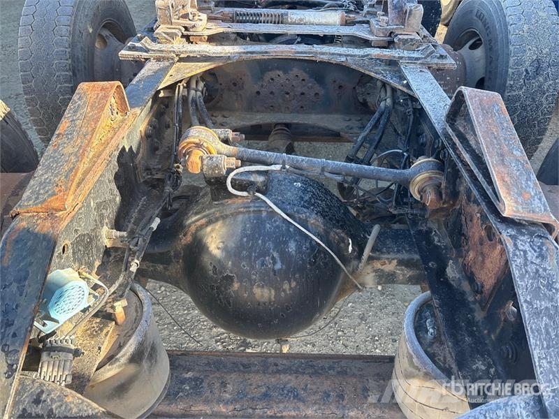 Volvo VNL64T670 Nyergesvontatók