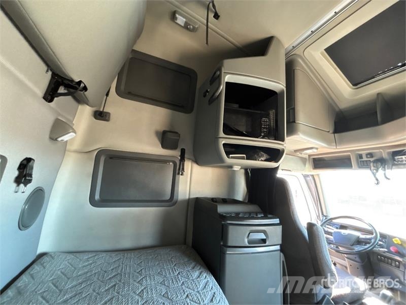 Volvo VNL760 Sattelzugmaschinen