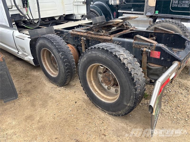 Volvo VNL760 트랙터 유닛