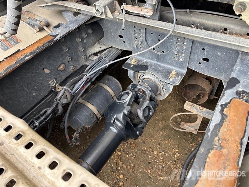 Volvo VNL760 Vetopöytäautot