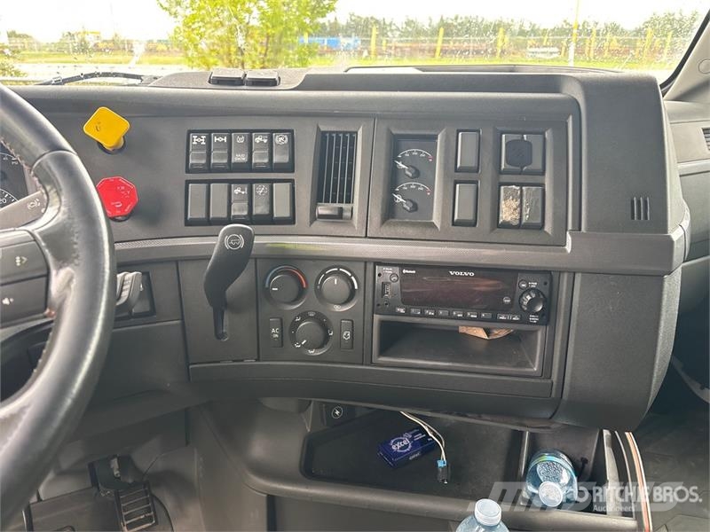 Volvo VNL760 Vetopöytäautot