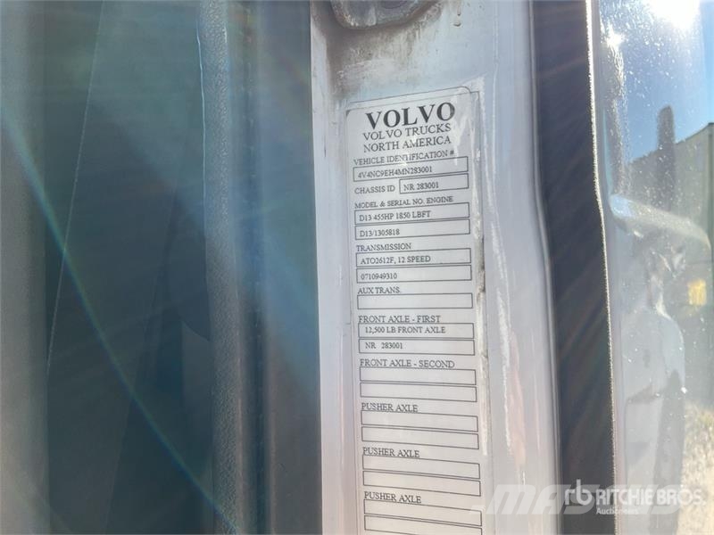 Volvo VNL760 Truck Tractor Units