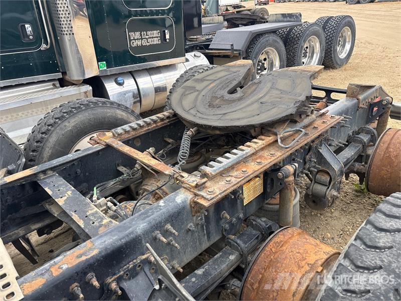 Volvo VNL760 트랙터 유닛