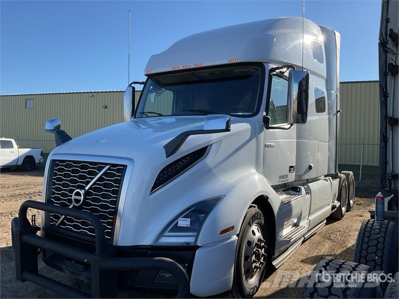 Volvo VNL760 Truck Tractor Units
