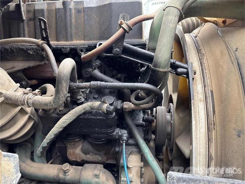 Volvo VNM64T Çekiciler
