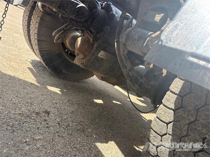 Volvo VNR 6x4 T/A Sleeper Truck Tractor 牵引车
