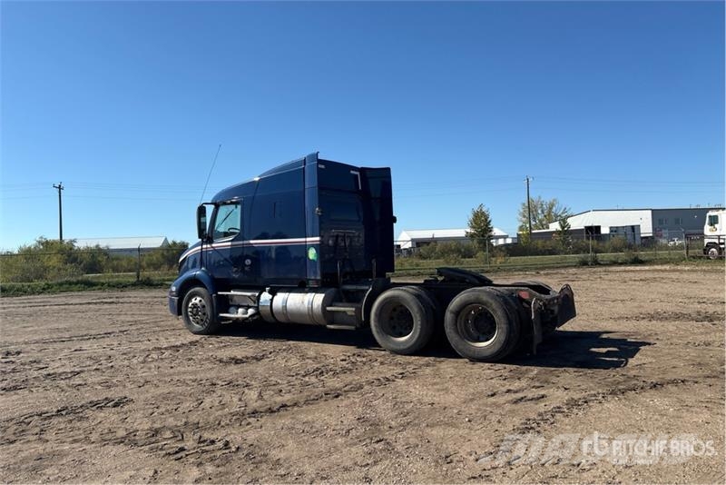 Volvo VNR64T-640 6x4 T/A Sleeper Truck Tractor Trekkers