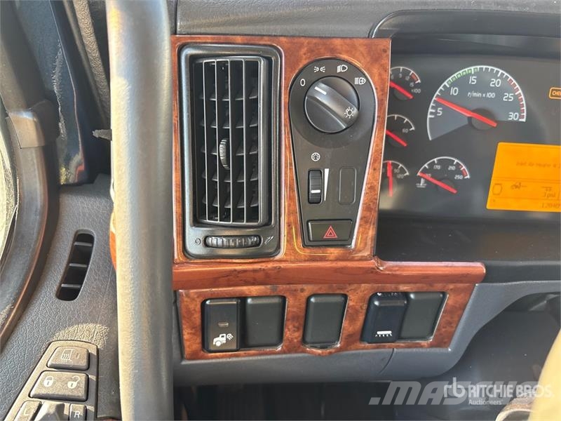 Volvo VT Tegljači