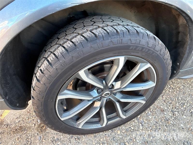 Volvo XC90 Automobili
