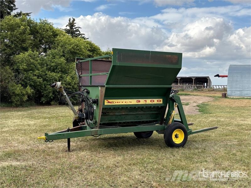 Vortex Bale Processor Balenhakselaars, -snijders en -afwikkelaars