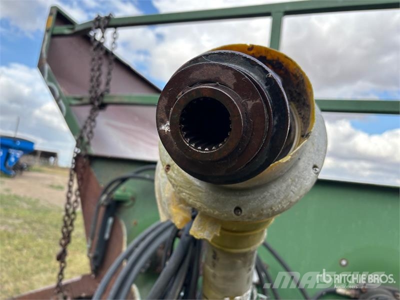 Vortex Bale Processor Balenhakselaars, -snijders en -afwikkelaars