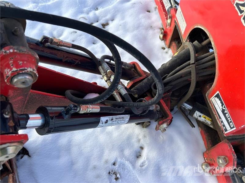VTEKS VT2S 92 in Backhoe Attachment Utovarne korpe