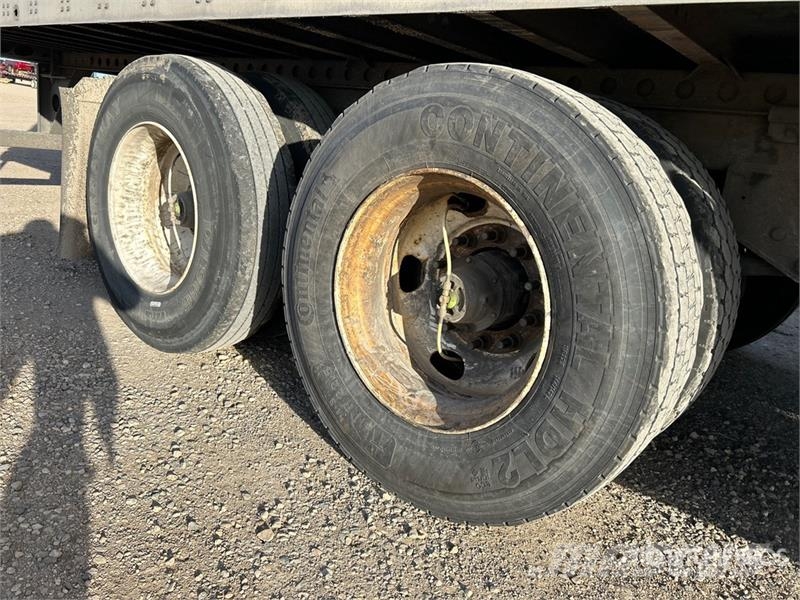 Wabash 53 ft x 102 in T/A Van Trailer Причепи-фургони