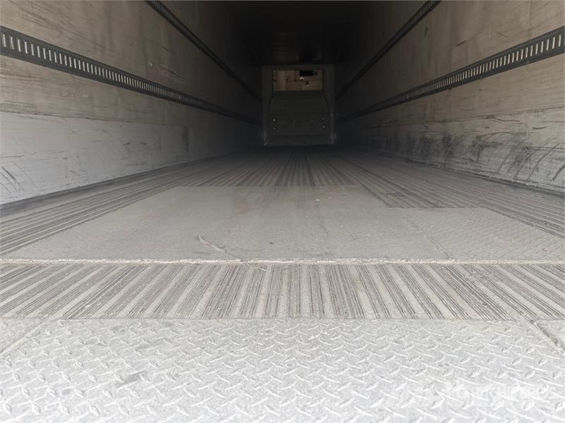 Wabash 53 ft x 102 in T/A T/A Refrigerated Trailer Hűtős félpótkocsik