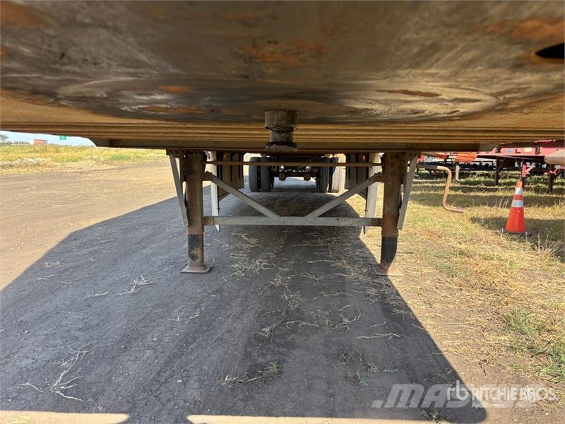 Wabash 53 ft x 102 in T/A Van Trailer Причепи-фургони