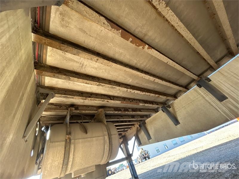 Wabash 53 ft x 102 in Tri/A Refrigerated Trailer Skåptrailer Kyl/Frys/Värme
