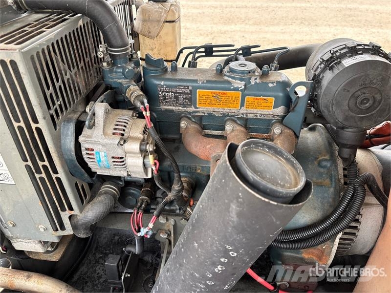 Wacker LTN8K 拖车式灯塔