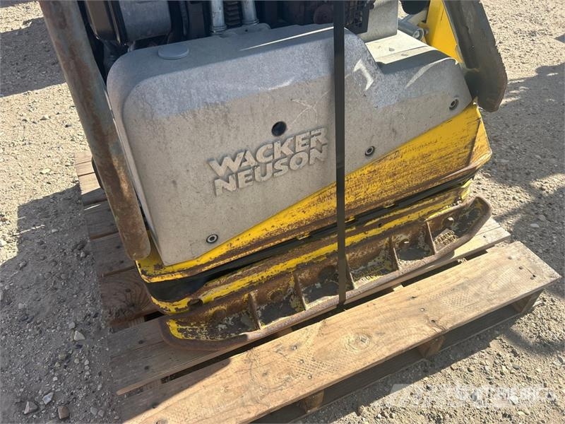 Wacker Neuson DPU6555 Reversible Vibratory Plate Compactor Vibratori