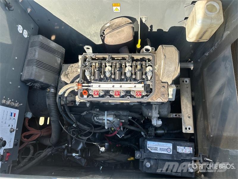 Wacker Neuson E3000 Kühl- und Heizsysteme