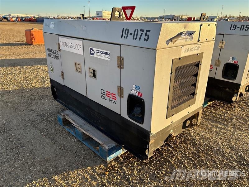 Wacker Neuson G-25 19.5 kW Skid-Mounted Generator Set Dīzeļģeneratori