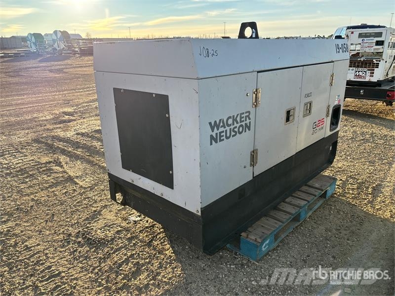 Wacker Neuson G-25 19.5 kW Skid-Mounted Generator Set Dīzeļģeneratori