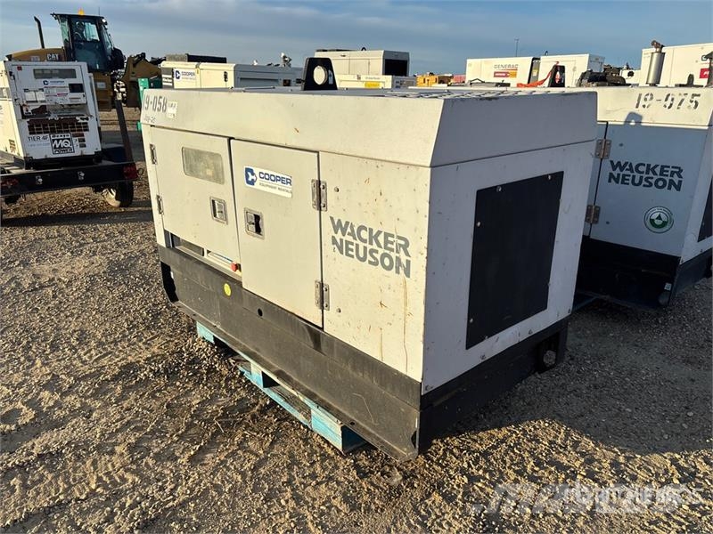 Wacker Neuson G-25 19.5 kW Skid-Mounted Generator Set Dīzeļģeneratori