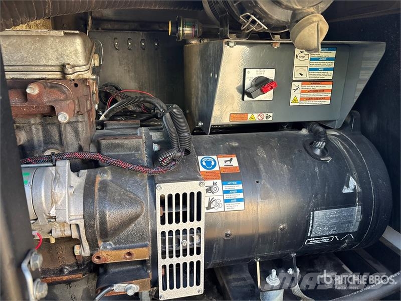 Wacker Neuson G-25 19.5 kW Skid-Mounted Generator Set Dīzeļģeneratori