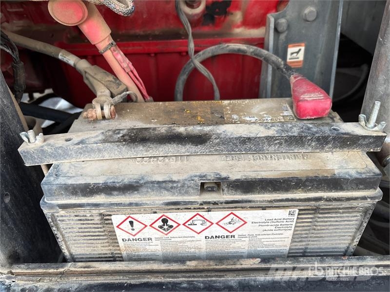 Wacker Neuson G130 104 kW Mobile Generator Set Dízel áramfejlesztők