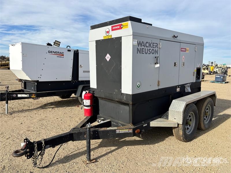 Wacker Neuson G130 104 kW Mobile Generator Set (Inoperable) Dīzeļģeneratori