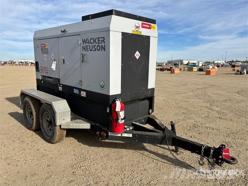 Wacker Neuson G130 104 kW Mobile Generator Set (Inoperable) Dīzeļģeneratori