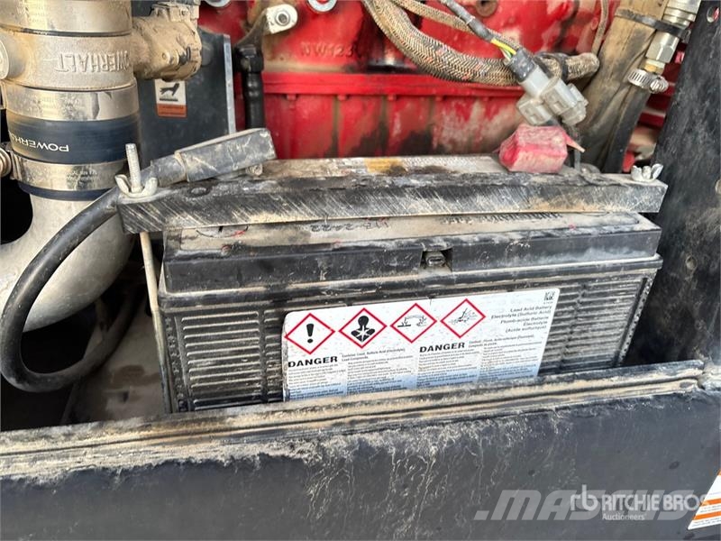 Wacker Neuson G130 104 kW Mobile Generator Set Dízel áramfejlesztők