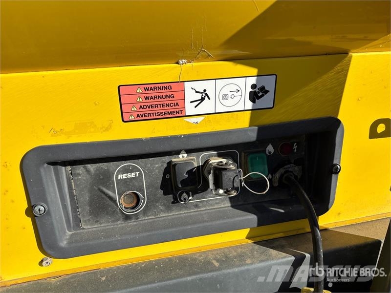 Wacker Neuson HI400 410000 BTU Space Heater Equipos de fundido