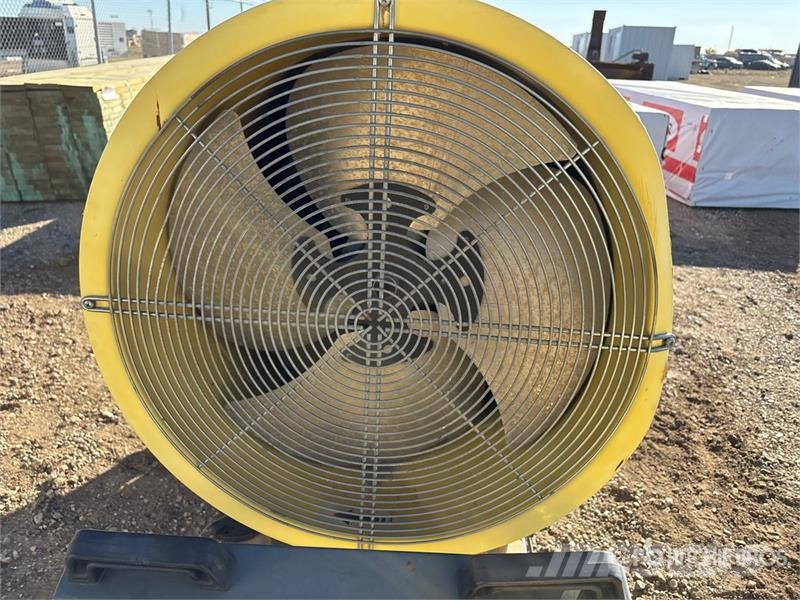 Wacker Neuson HI400 410000 BTU Space Heater Equipos de fundido